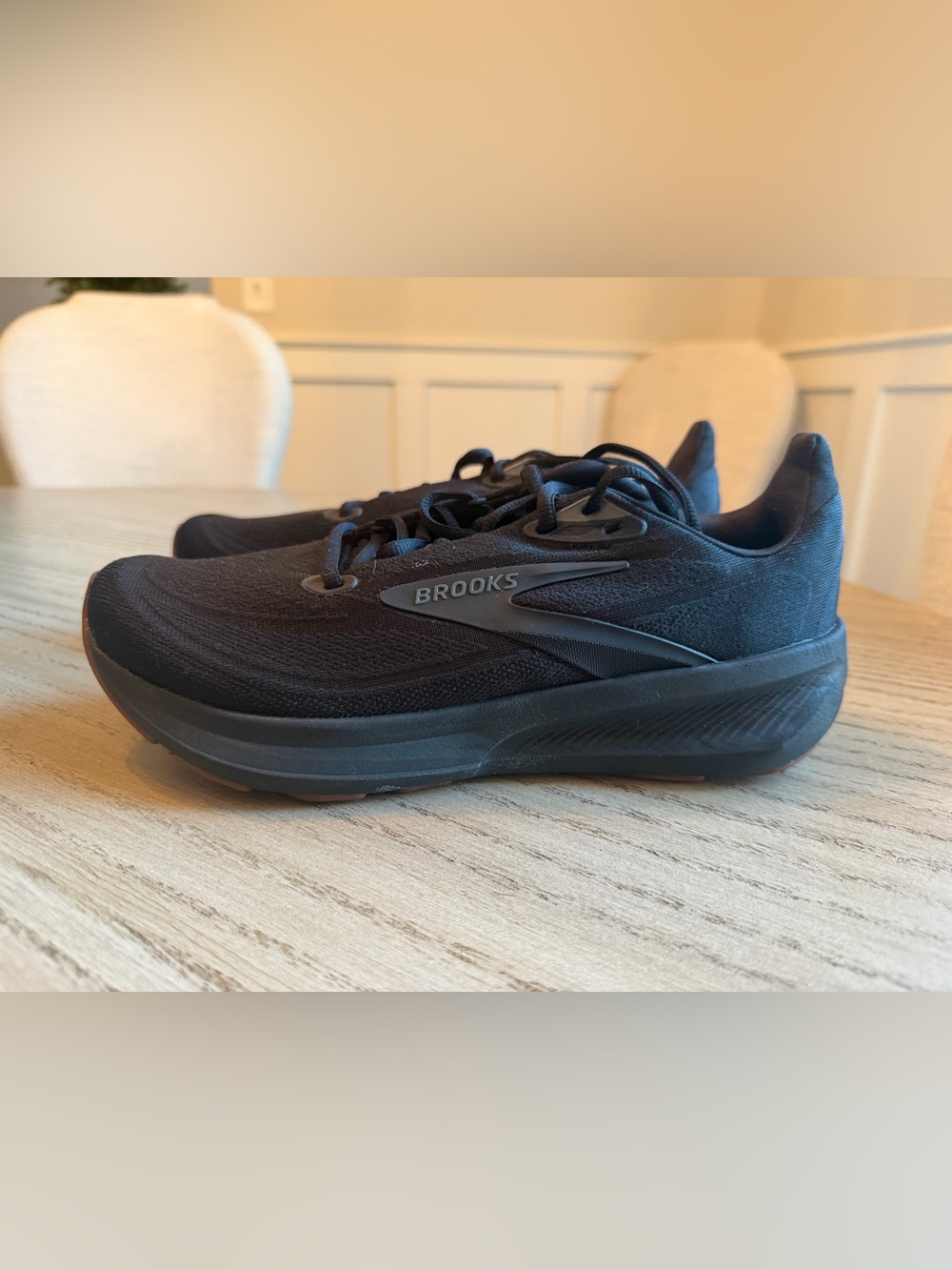 Women’s Brooks Revel 9 Black Lightweight Running Sneakers Size 9 Never worn